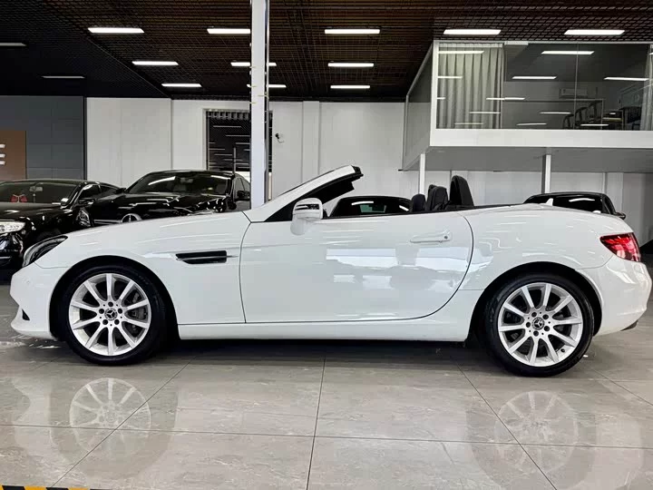 Mercedes-Benz SLC