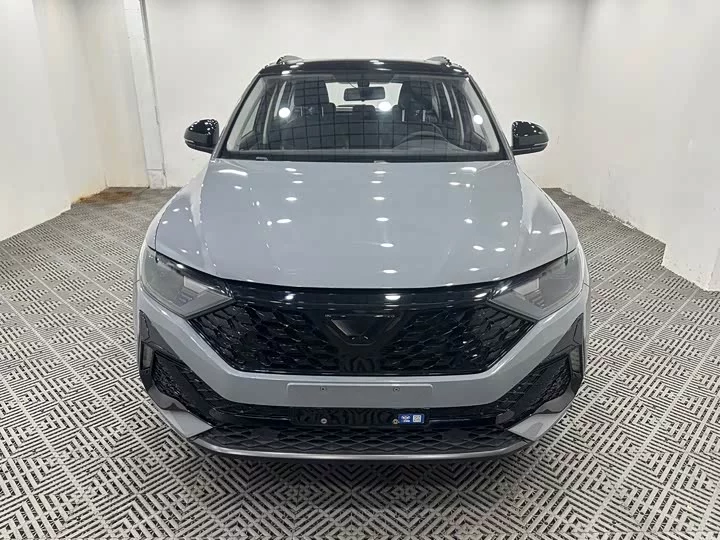 Jetta VS5
