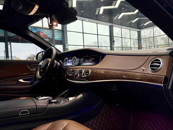 Mercedes-Benz S class