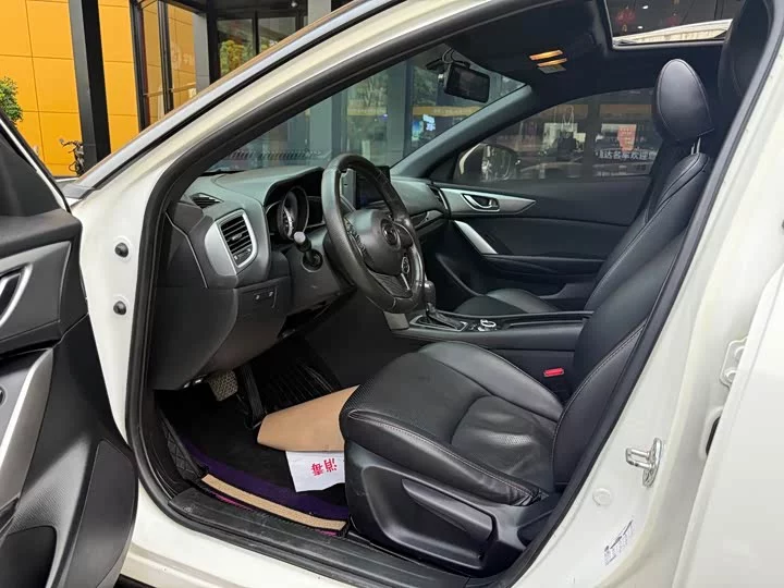 Mazda CX-4