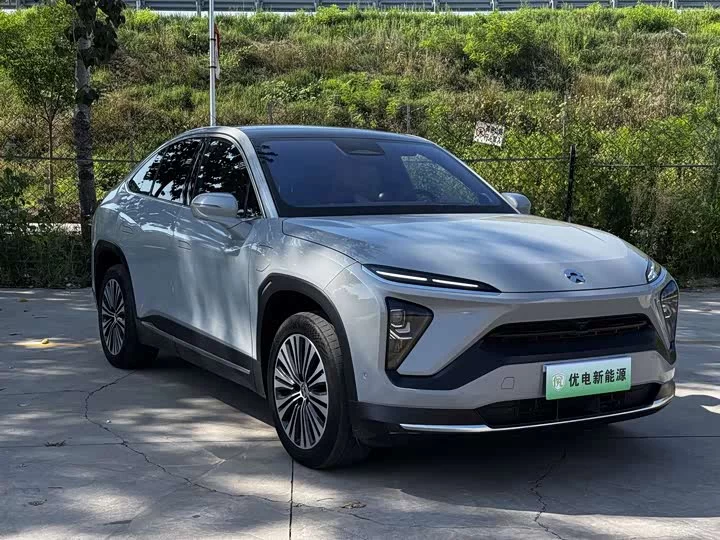 NIO EC6
