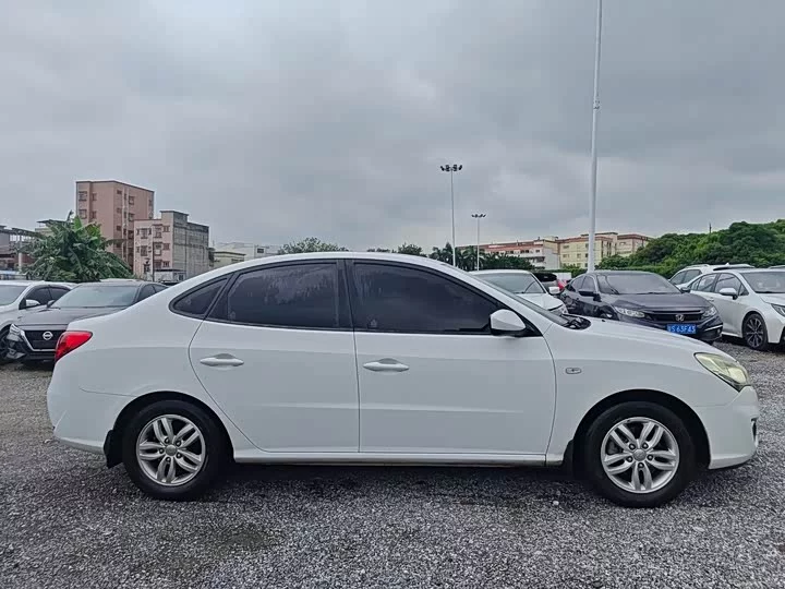 Hyundai Joyful