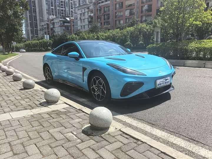NETA Nezha GT