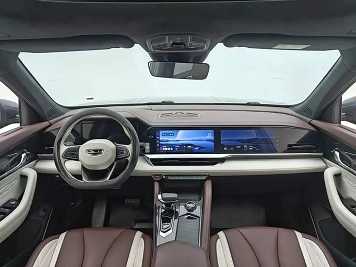 Geely Xingyue L