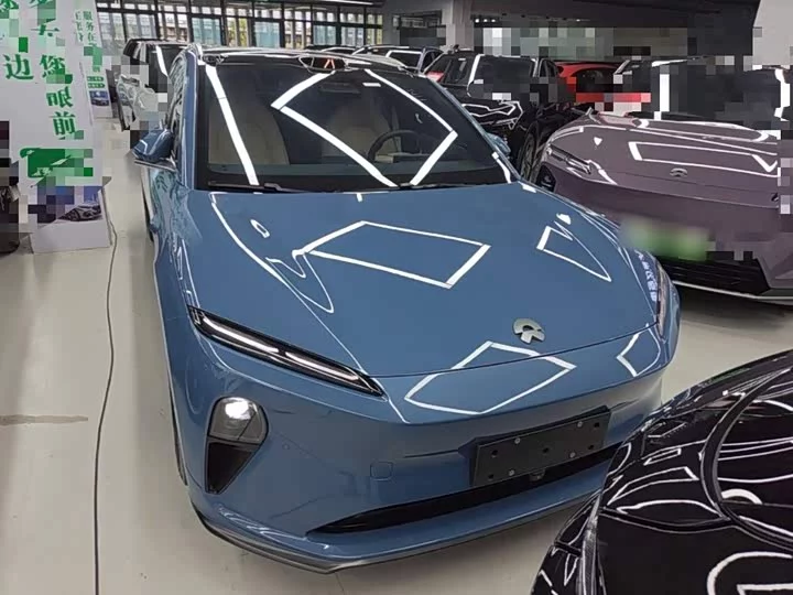 NIO ET5T
