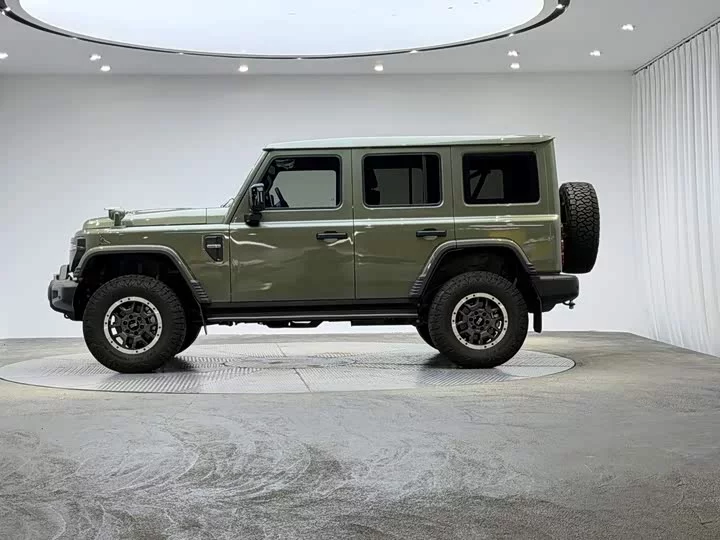 212 T01
