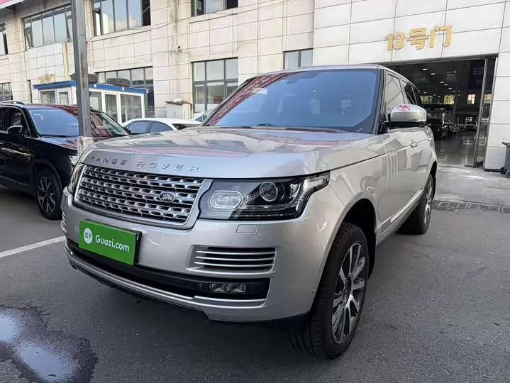 Land Rover range rover