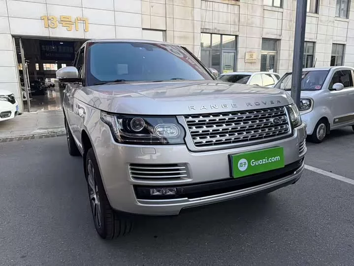 Land Rover range rover
