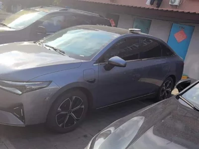 XPeng P5