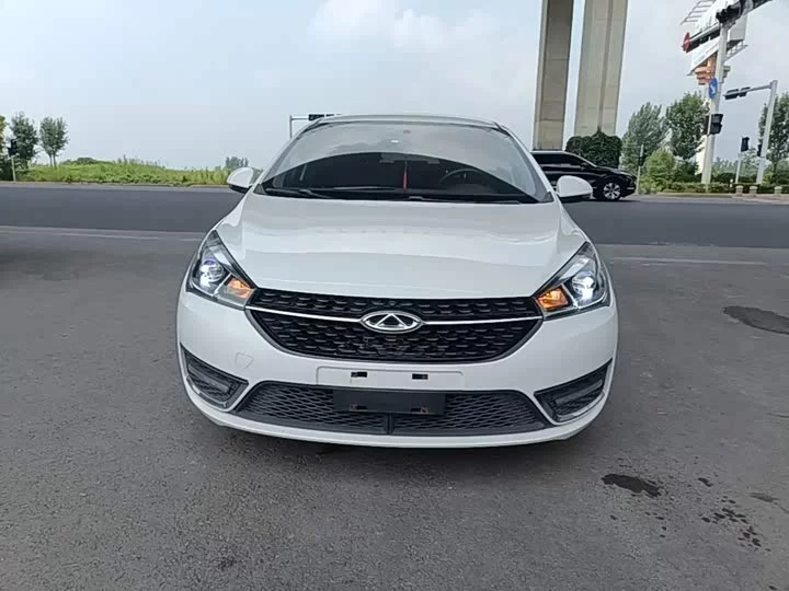 Chery Arrizo 5