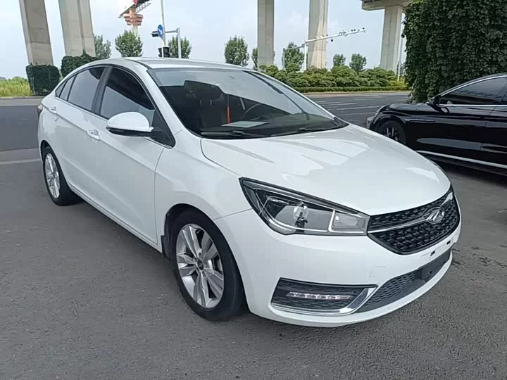 Chery Arrizo 5