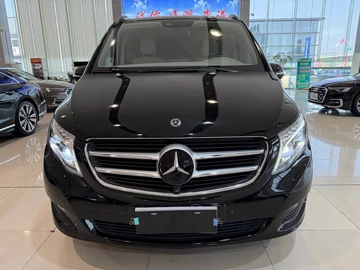 Mercedes-Benz Class V