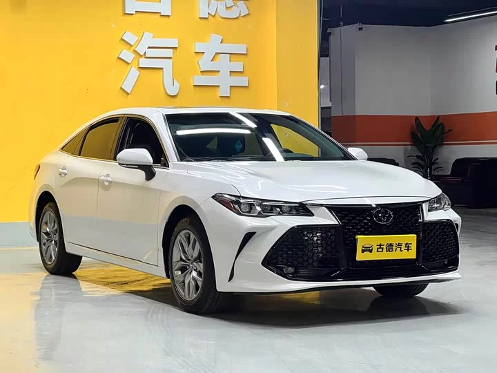 Toyota asian dragon