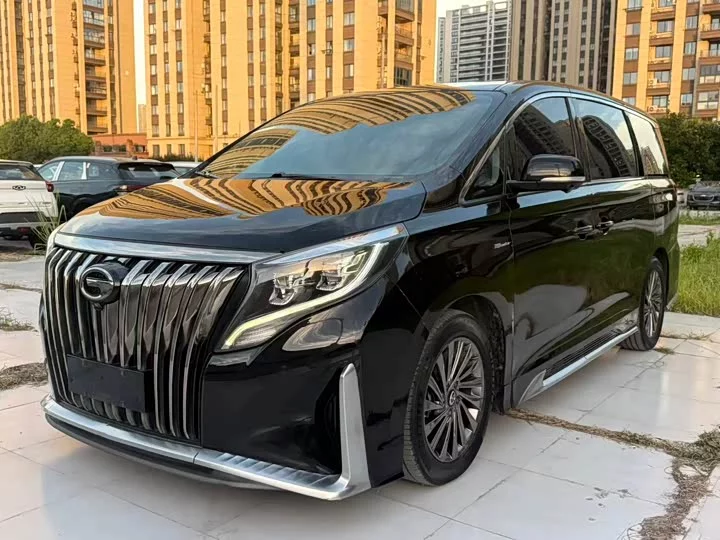 GAC Trumpchi M8