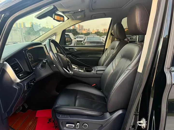 GAC Trumpchi M8