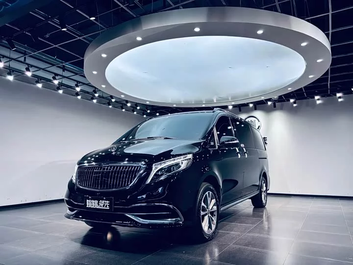 Mercedes-Benz Class V