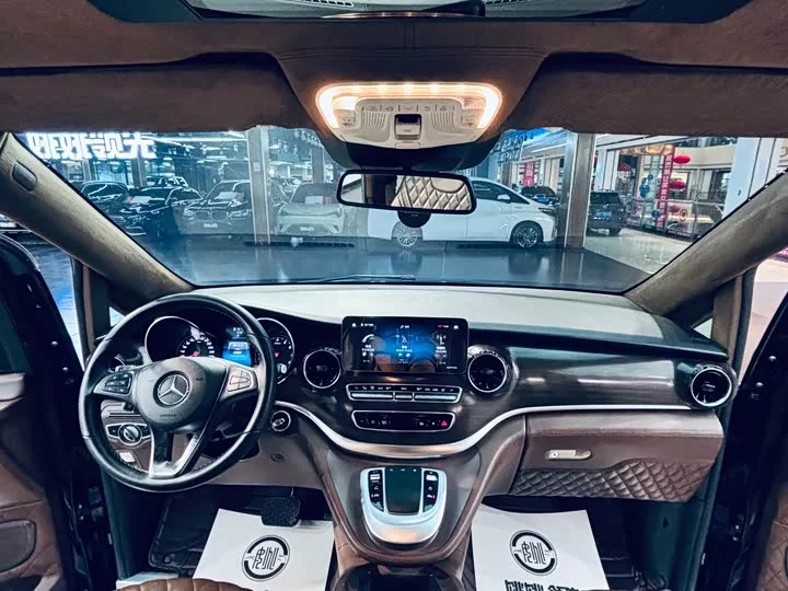 Mercedes-Benz Class V