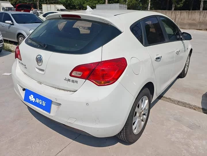 Buick Yinglang