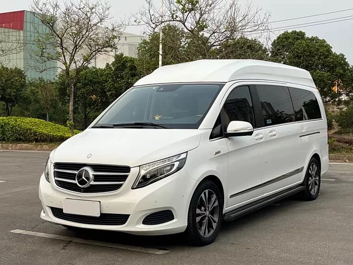 Mercedes-Benz Class V