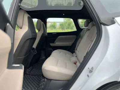 Volvo XC70 plug-in hybrid