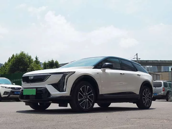 Cadillac IQ Aoge