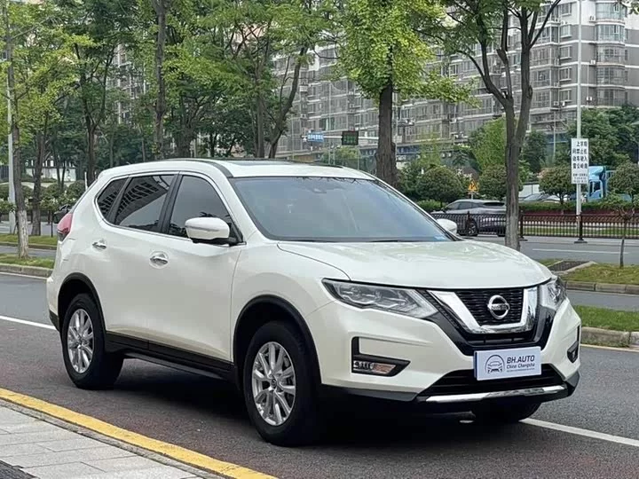 Nissan Qijun