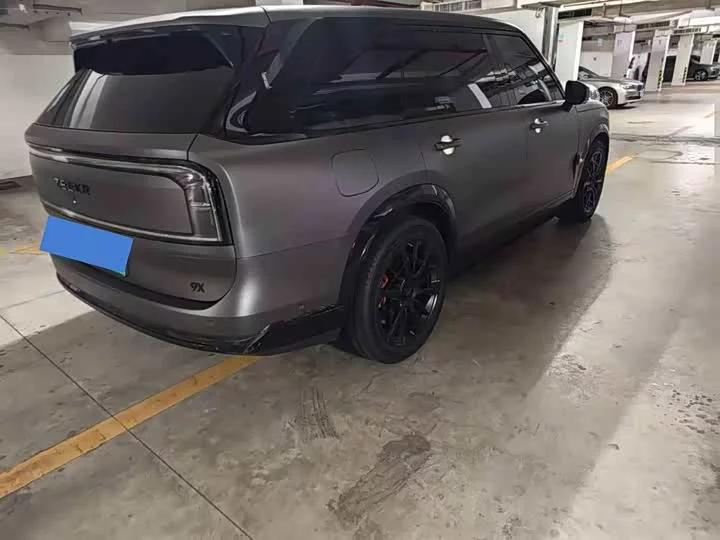 ZEEKR 9X