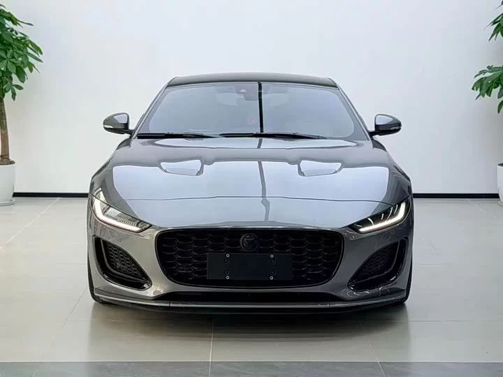 Jaguar F-TYPE