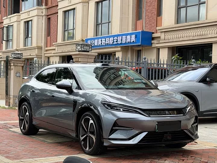 BYD Song L EV