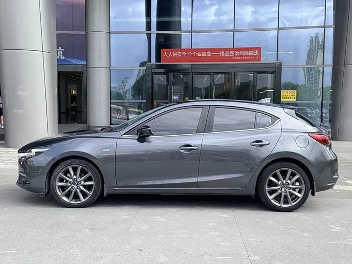 Mazda 3