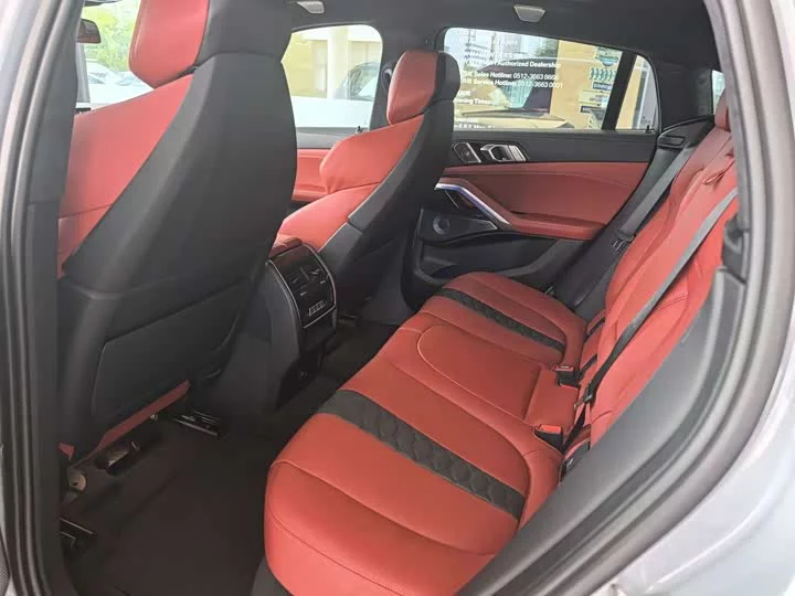 BMW X6 M