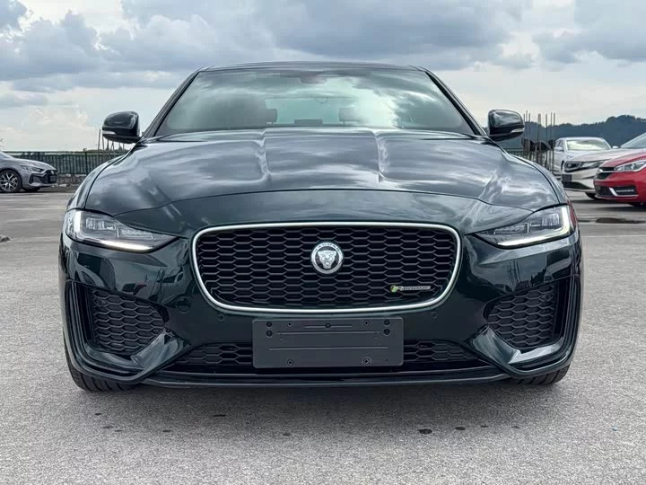 Jaguar XEL
