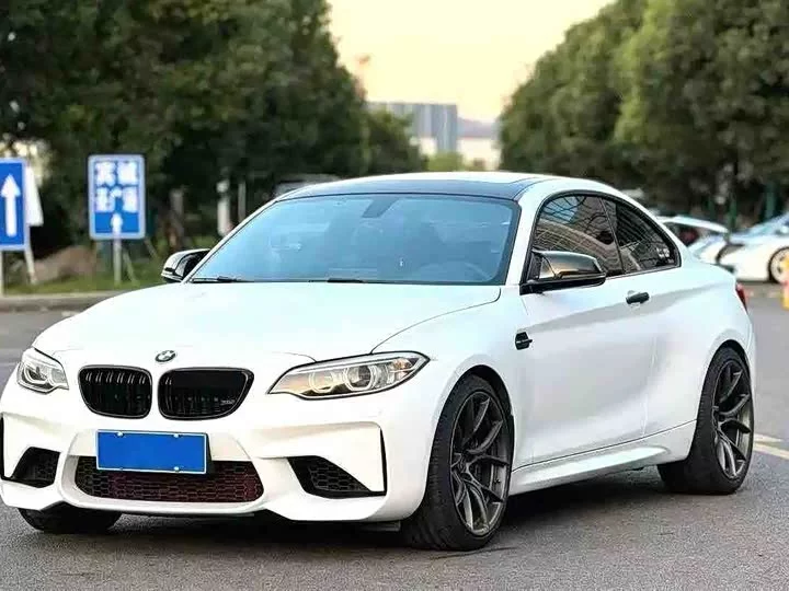 BMW M2