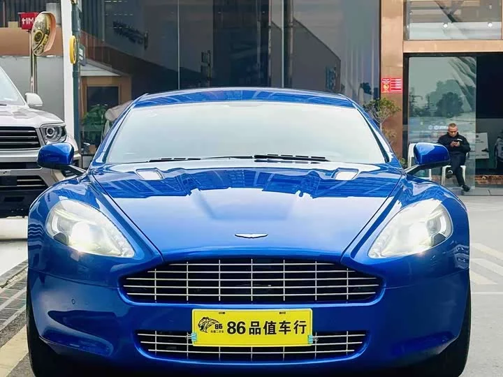 Aston Martin Rapide