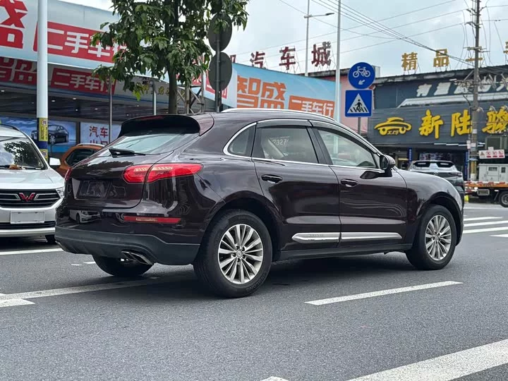Zotye SR9