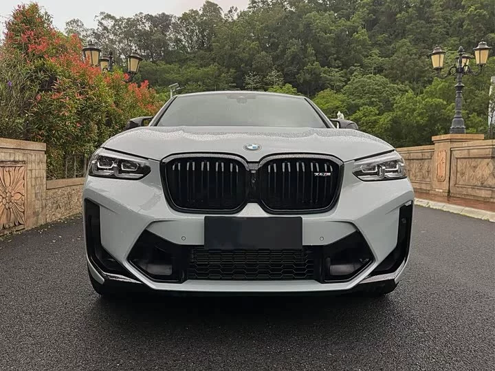 BMW X4 M