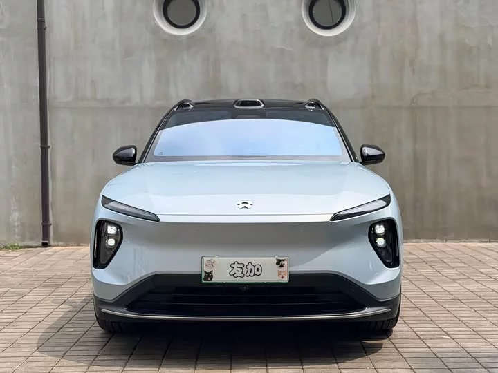NIO ES6