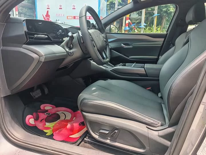 BYD Qin L