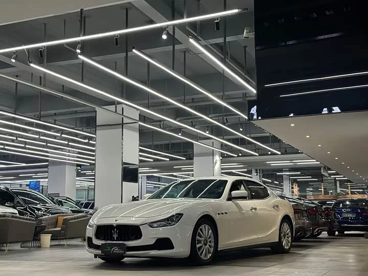Maserati Ghibli
