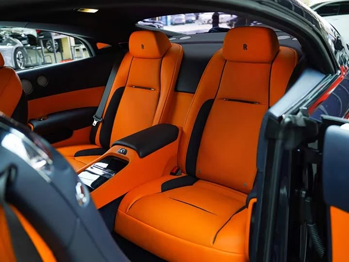 Rolls Royce Phantom