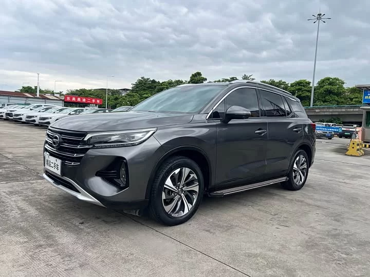 GAC Trumpchi GS4