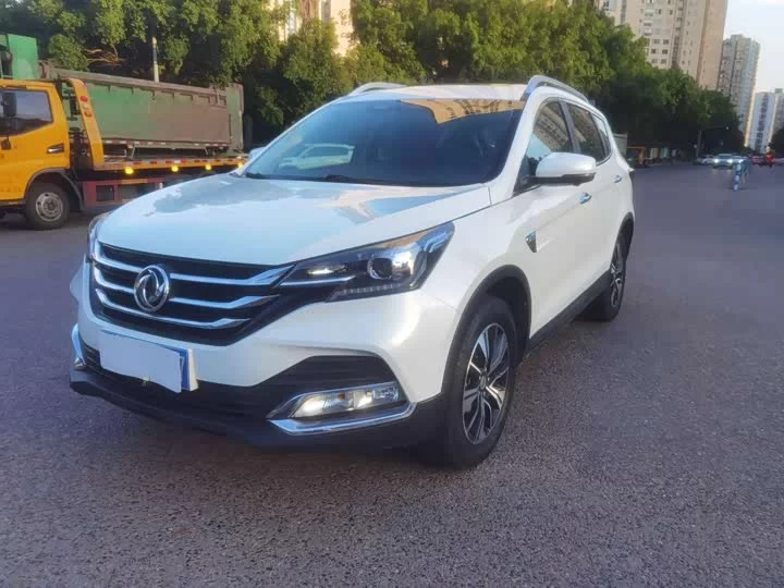Dongfeng AX7