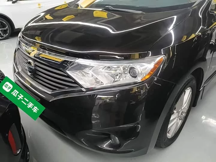 Nissan nobleman