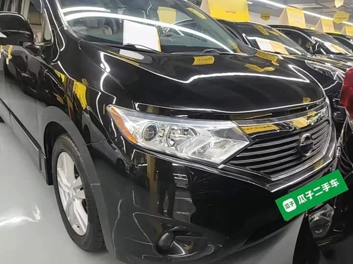 Nissan nobleman