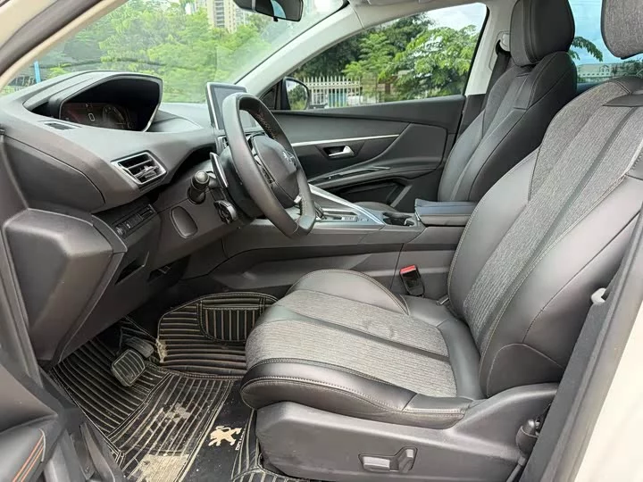 Peugeot 4008