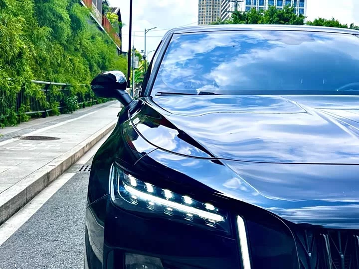 Hongqi H5