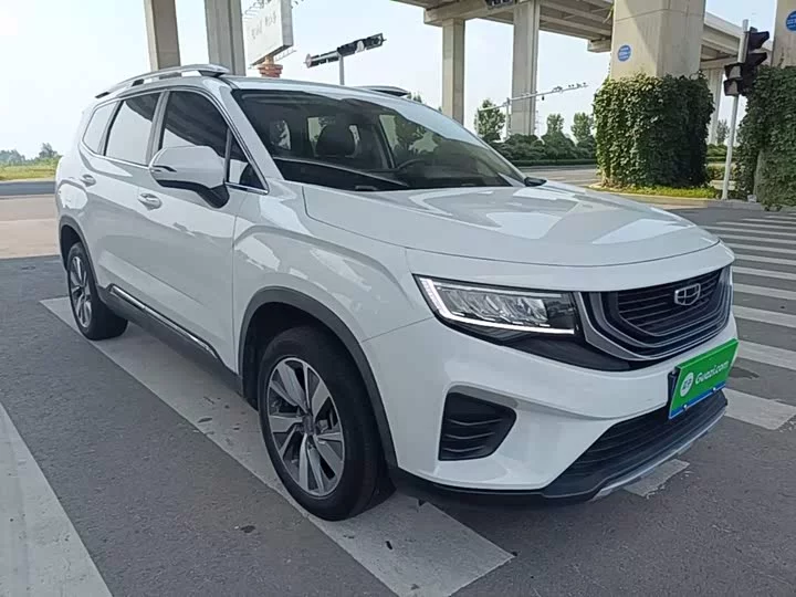 Geely Okavango