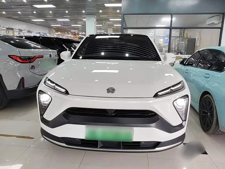 NIO EC6