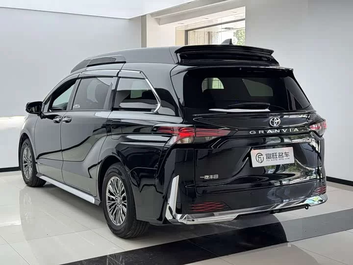 Toyota Granvia