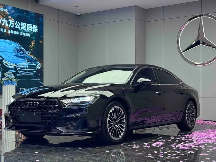 Audi A7L